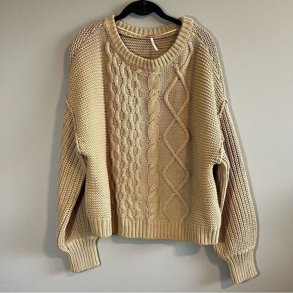 Free People Women’s Dream Cable Knit Tan Sweater Oversized Small - Picture 2 of 12